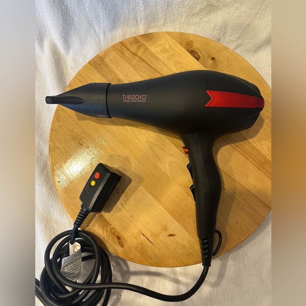 Trezoro 93001 Black Lightweight Professional Wired Ionic Salon Hair Dryer